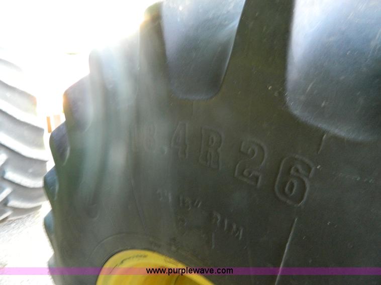 image for item G7592 2004 John Deere 9760 STS combine