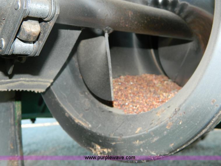 image for item G7592 2004 John Deere 9760 STS combine