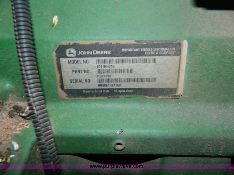 image for item G7592 2004 John Deere 9760 STS combine