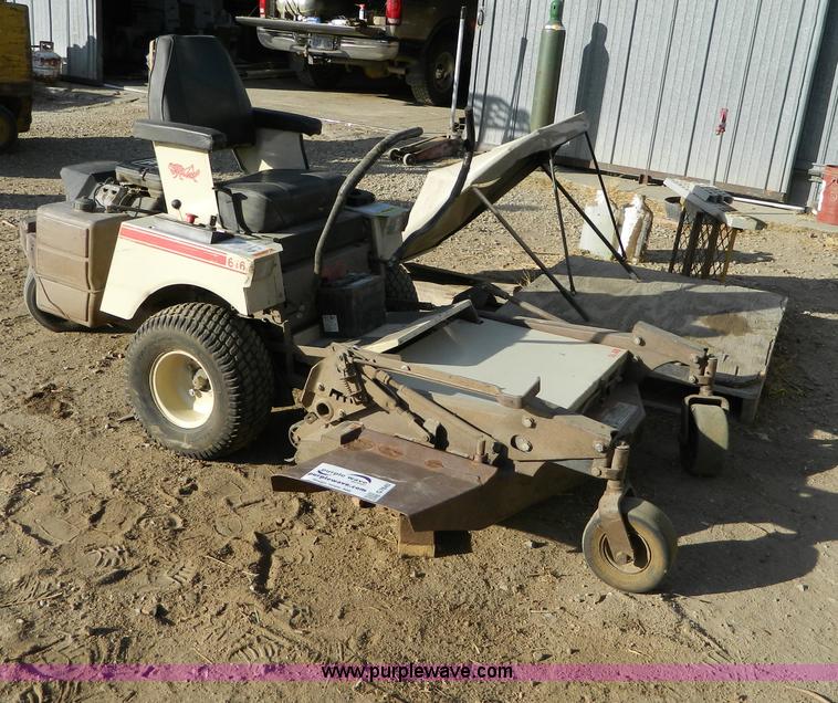 image for item G7640 Grasshopper 616 ZTR lawn mower