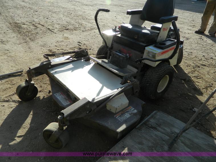 image for item G7640 Grasshopper 616 ZTR lawn mower