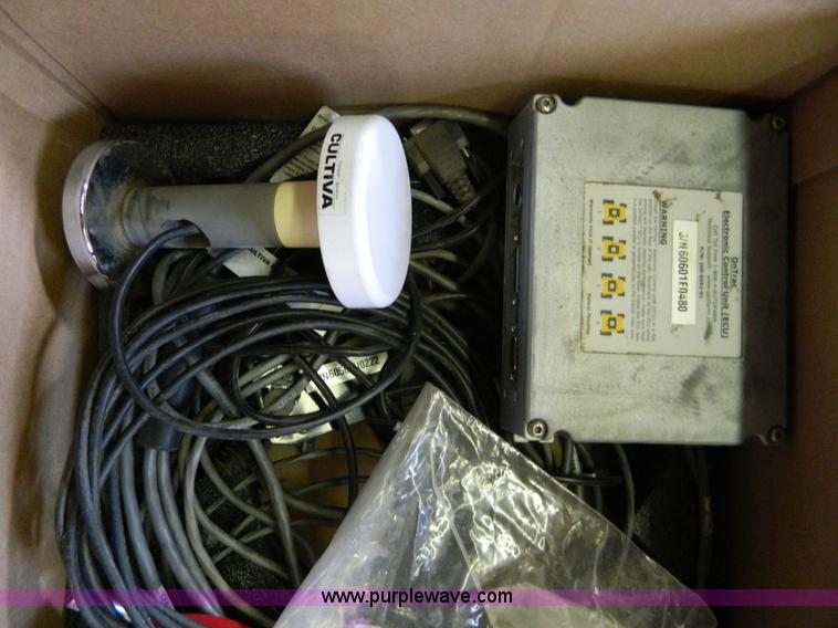 image for item G7642 Auto Farm ATC steering system GPS