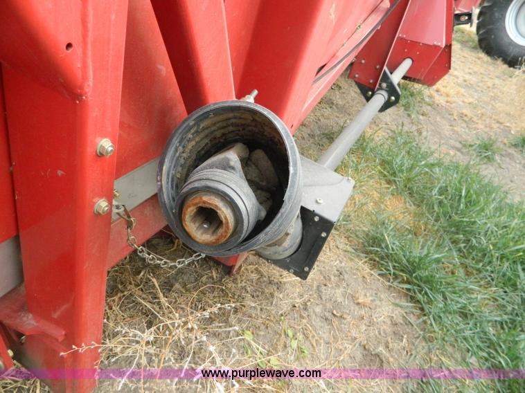 image for item G7665 2009 Case IH 3412 corn head