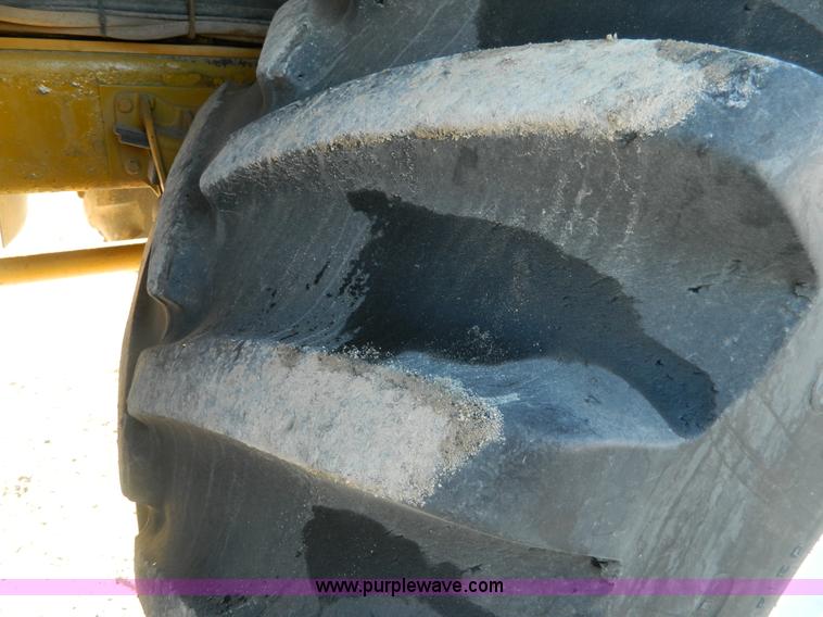 image for item G7671 1998 Ag-Chem TerraGator 1844