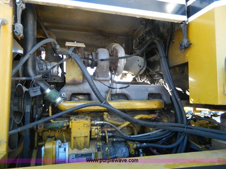 image for item G7671 1998 Ag-Chem TerraGator 1844