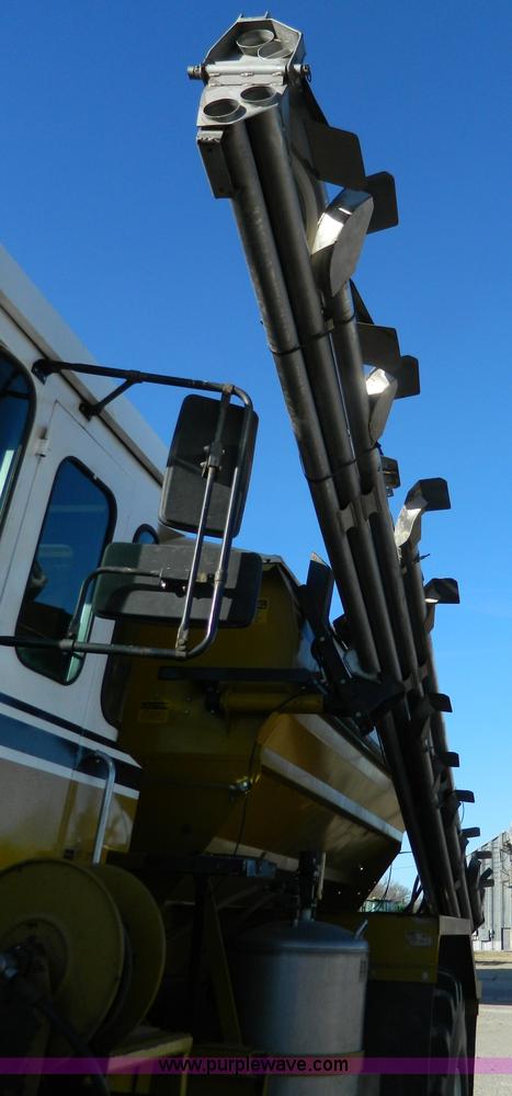 image for item G7671 1998 Ag-Chem TerraGator 1844