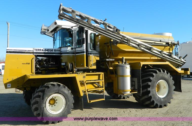 image for item G7671 1998 Ag-Chem TerraGator 1844