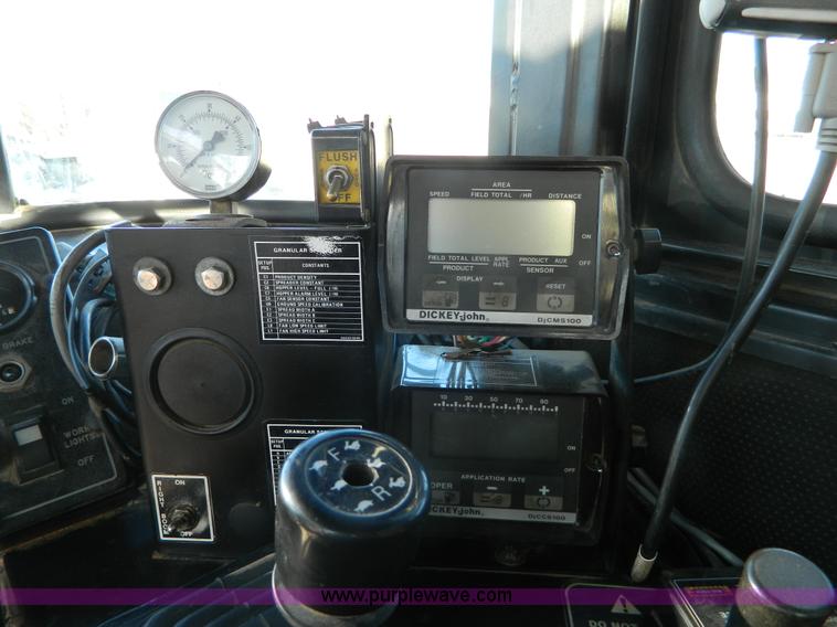 image for item G7671 1998 Ag-Chem TerraGator 1844