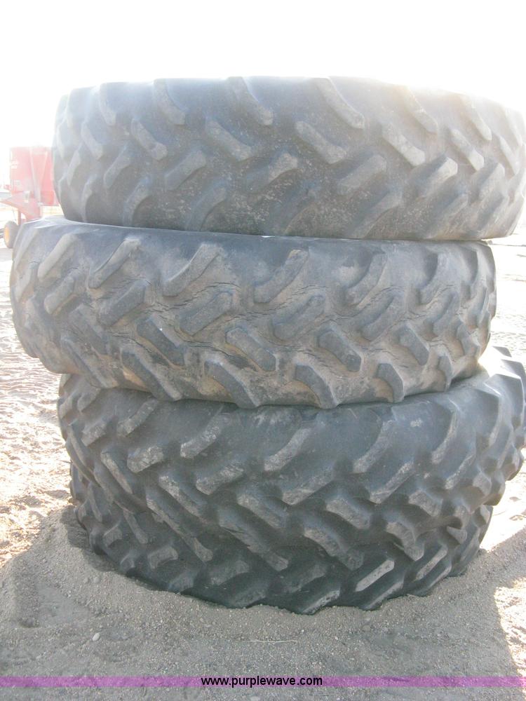 image for item M9158 (4) Goodyear DT710 tire casings