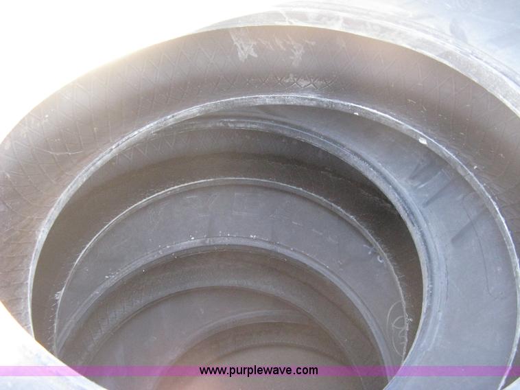 image for item M9158 (4) Goodyear DT710 tire casings