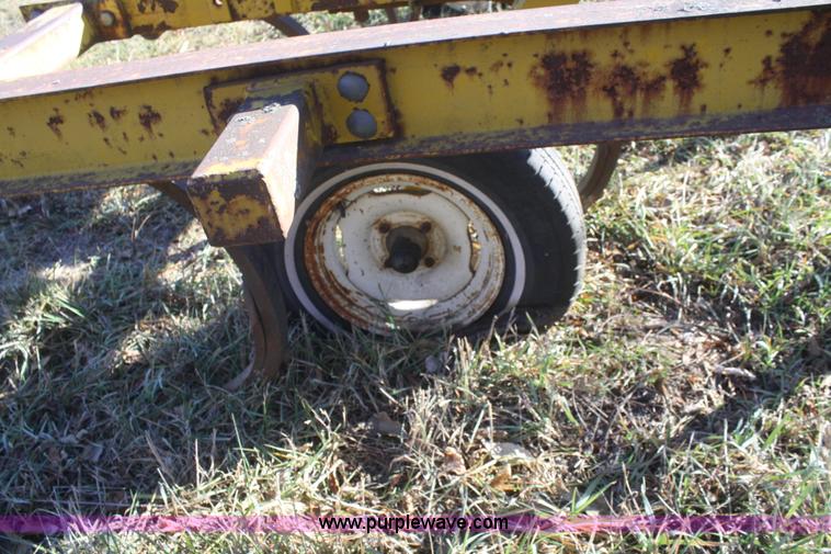 image for item O9879 Landall 12' chisel