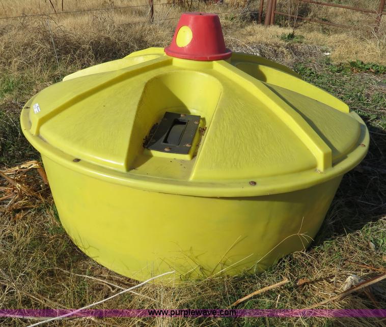 Quality Liquid Feeds Liquid Cattle Feeder Item S9513 12