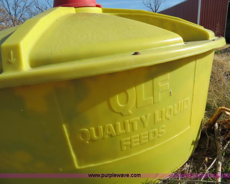 Quality Liquid Feeds liquid cattle feeder in Checotah, OK Item S9513