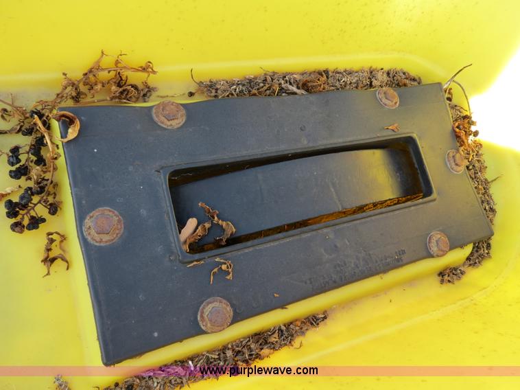 image for item S9513 Quality Liquid Feeds liquid cattle feeder