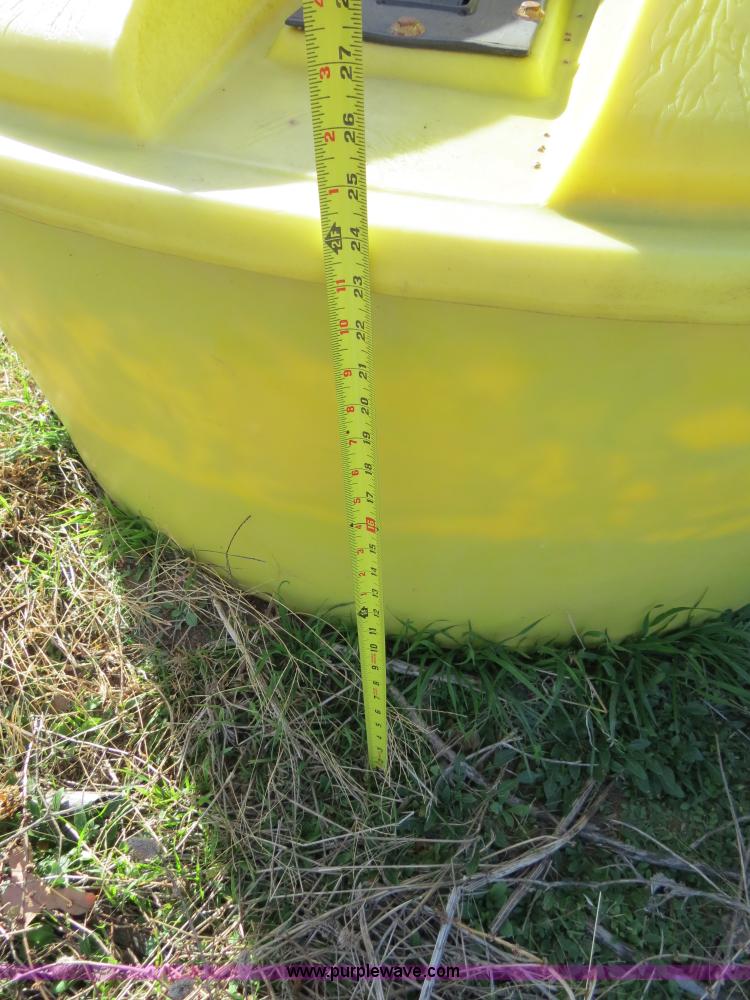 Quality Liquid Feeds liquid cattle feeder in Checotah, OK Item S9513