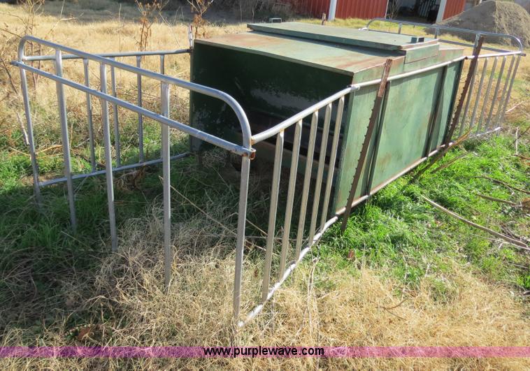 image for item S9514 Calf creep feeder