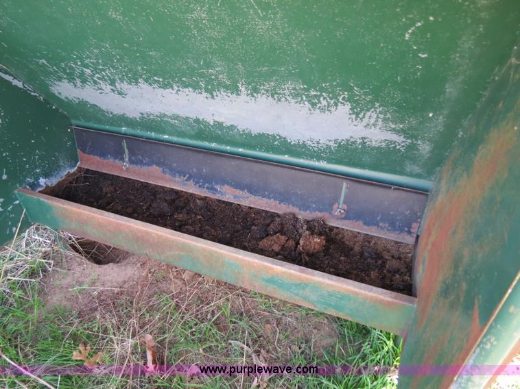 image for item S9514 Calf creep feeder