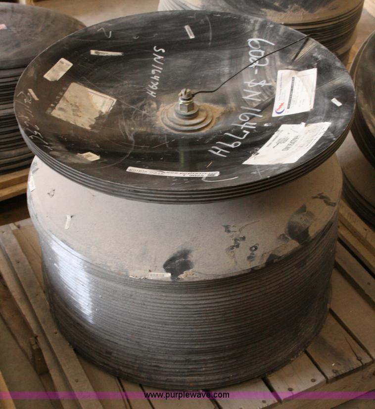 image for item T9025 Approximately 45 24"x256 disks