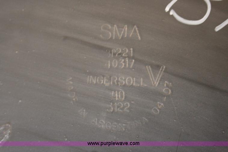 image for item T9031 Approximately 37 SMA 22" disks