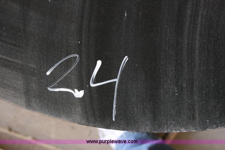 image for item T9033 Approximately 49 SMA 24" disks