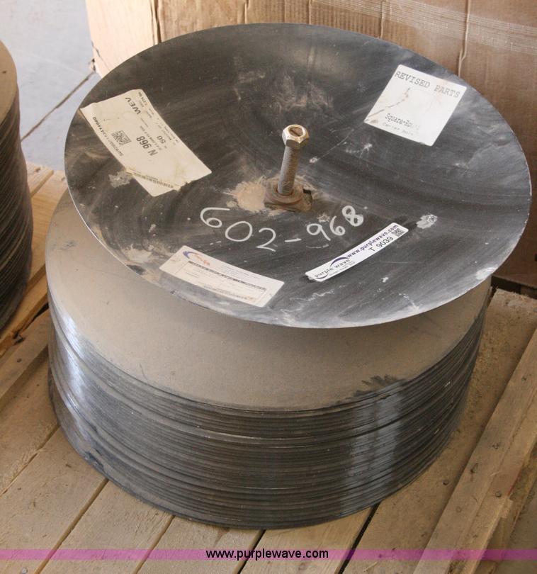 image for item T9039 Approximately 46 SMA 22" disks