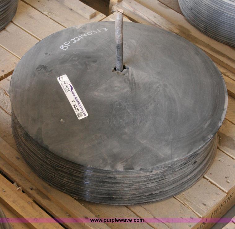 image for item T9040 Approximately 24 SMA 22" disks