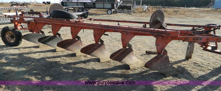 image for item Y9237 Six bottom plow