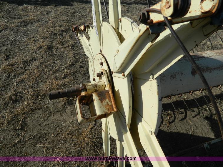 image for item Y9241 24' pickup reel