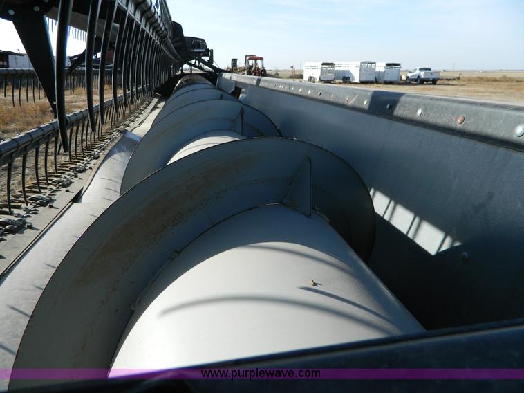 image for item Y9244 AGCO 25' flex header