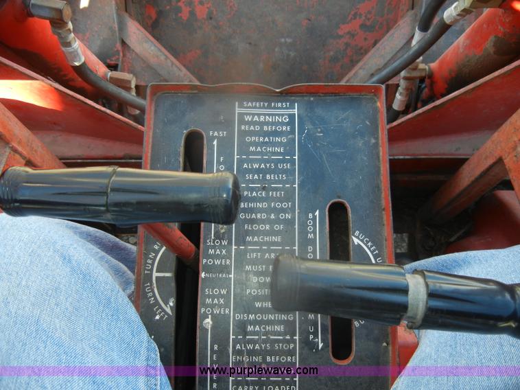 image for item AB9917 Gehl 2500 Hydro Cat skid steer