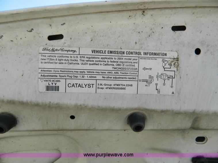 image for item B3940 2004 Ford Freestar SES minivan