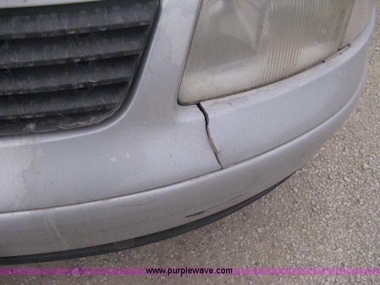 image for item B8341 2000 Volkswagen Passat