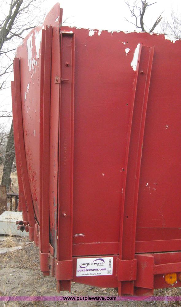 image for item B8346 1969 Fruehauf tandem axle flatbed trailer