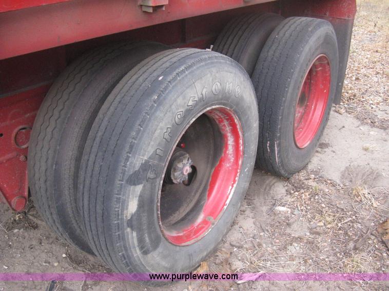 image for item B8346 1969 Fruehauf tandem axle flatbed trailer