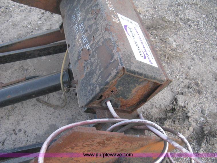 image for item B8379 Anthony lift gate