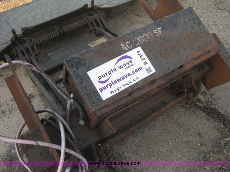 image for item B8379 Anthony lift gate