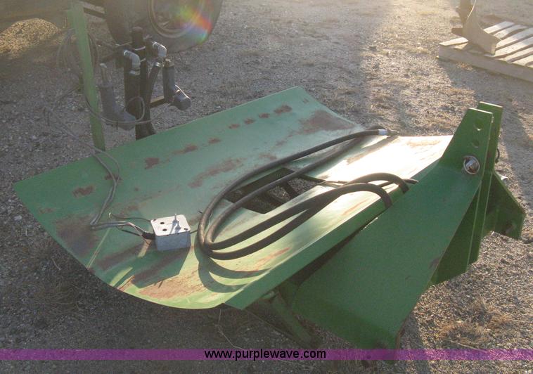 image for item B8380 Three point sprayer cradle