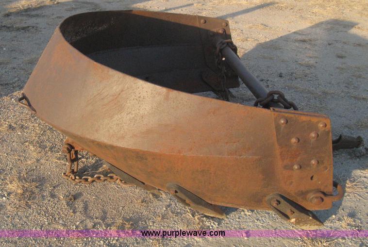 image for item B8389 Drag line toothed bucket/bowl