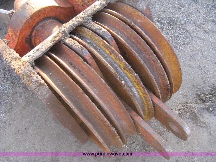 image for item B8392 Crane block/hook