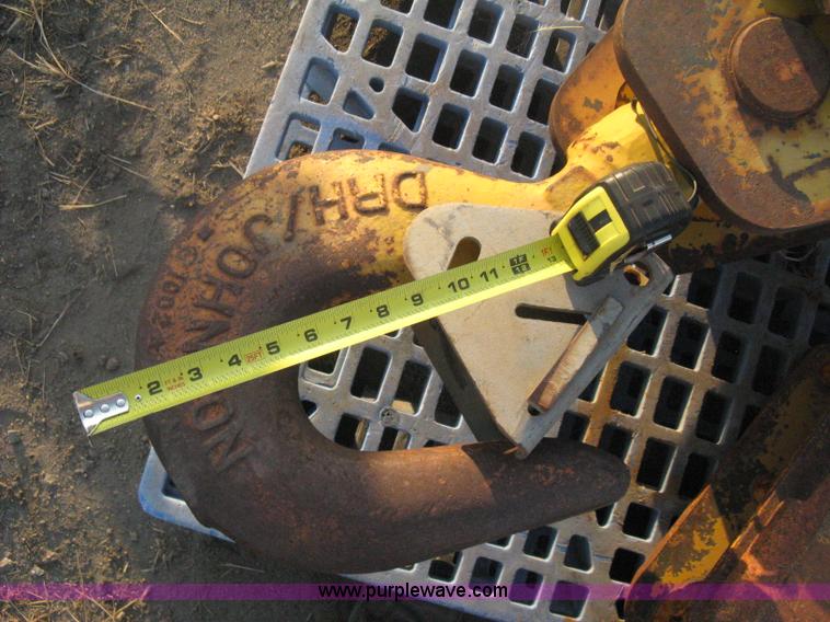 image for item B8393 DRH Johnson crane block hook