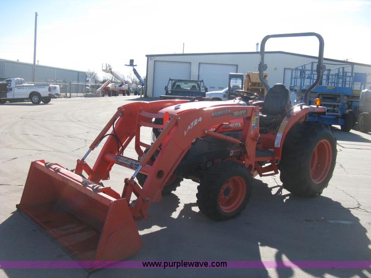 image for item B8459 Kubota L3540 HST tractor with loader