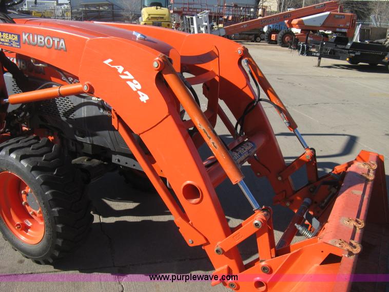 image for item B8459 Kubota L3540 HST tractor with loader
