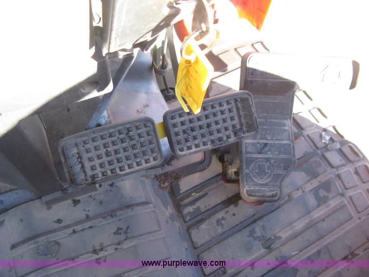 image for item B8459 Kubota L3540 HST tractor with loader