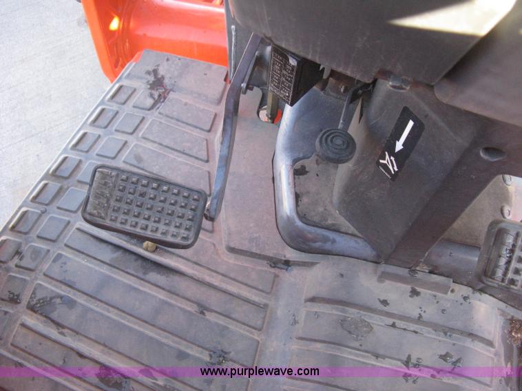 image for item B8459 Kubota L3540 HST tractor with loader