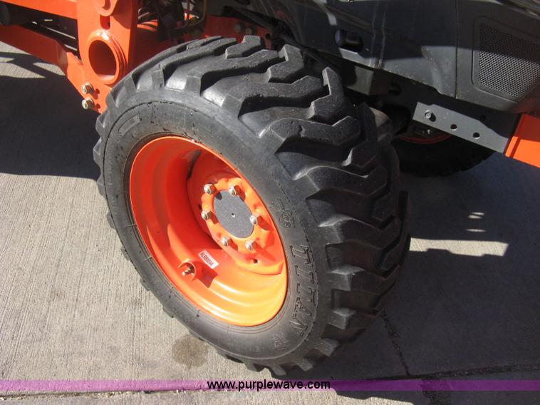 image for item B8459 Kubota L3540 HST tractor with loader