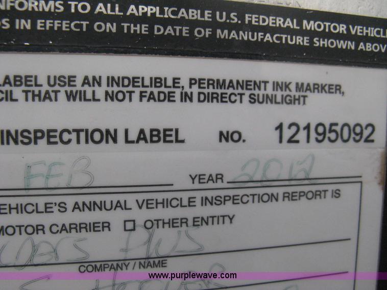 image for item B8495 2000 Neal 20' gooseneck flatbed trailer