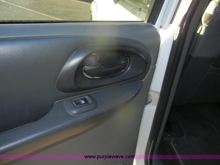 image for item D4543 2003 Chevrolet Trailblazer LTZ SUV