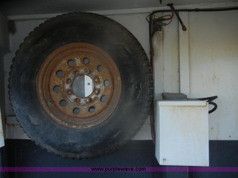 image for item D4544 2001 Travalong gooseneck trailer