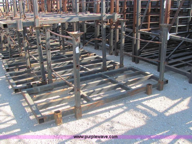 image for item E2678 (174) steel storage racks