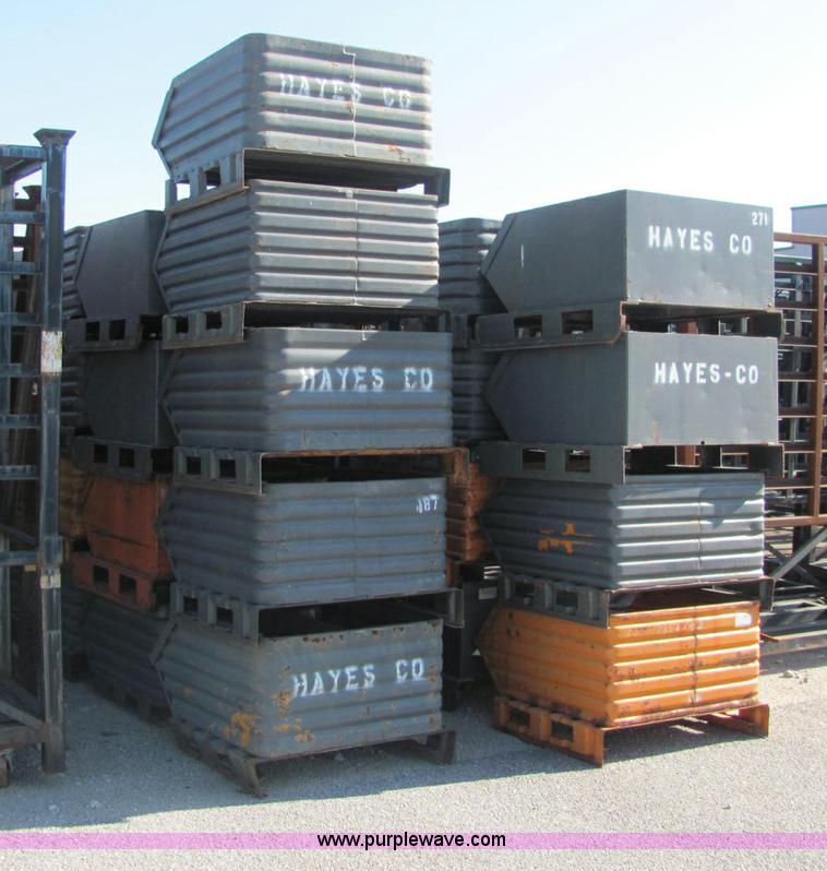 image for item E2679 (135) steel storage boxes